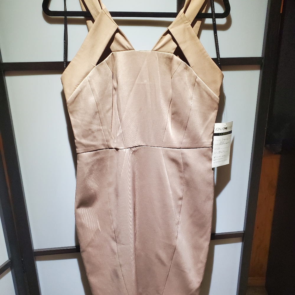 CHAMPAGNE SATIN DRESS WITH CUTOUTS